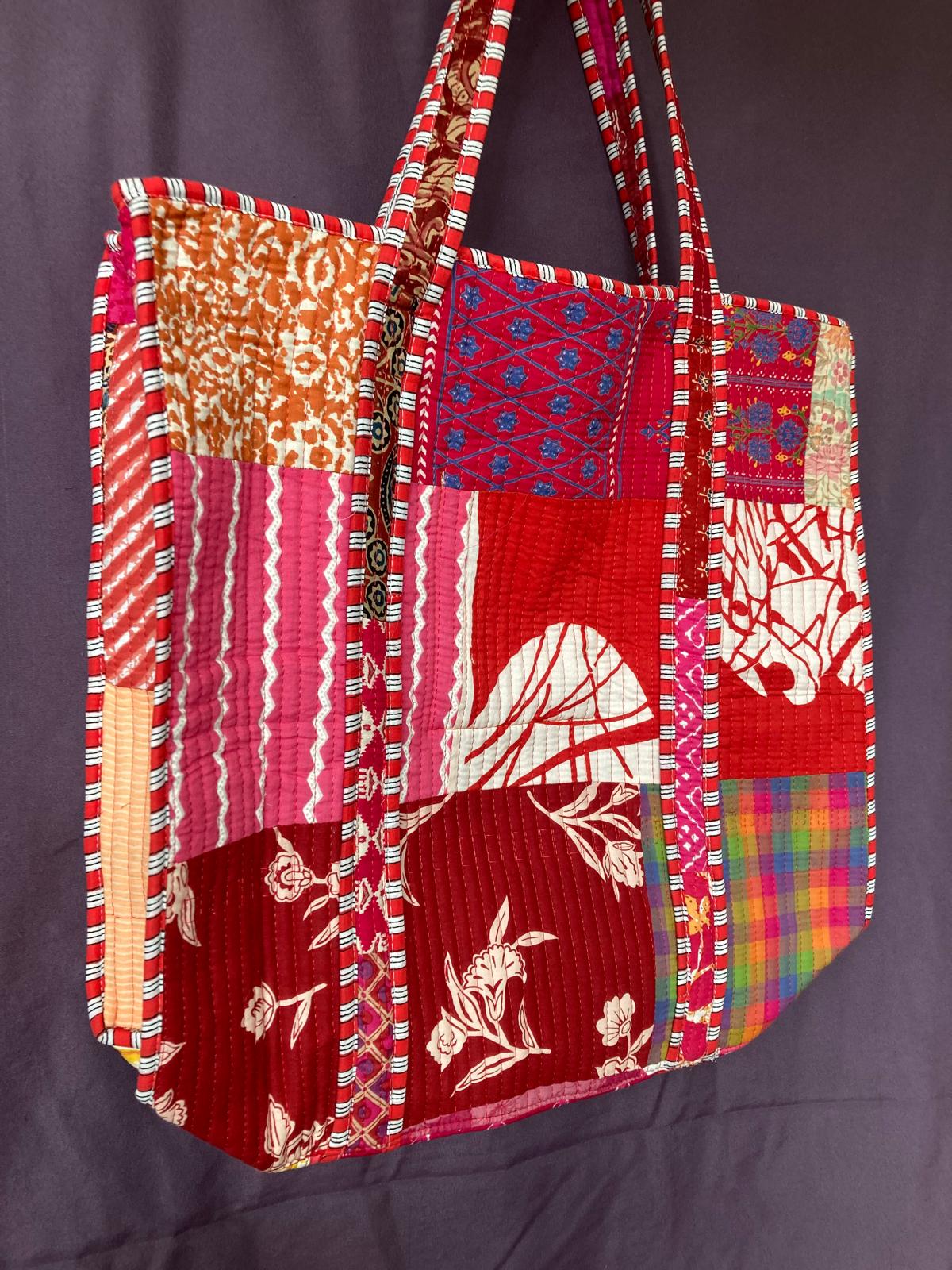 BOHO CHIC QUILT BAG, B-002