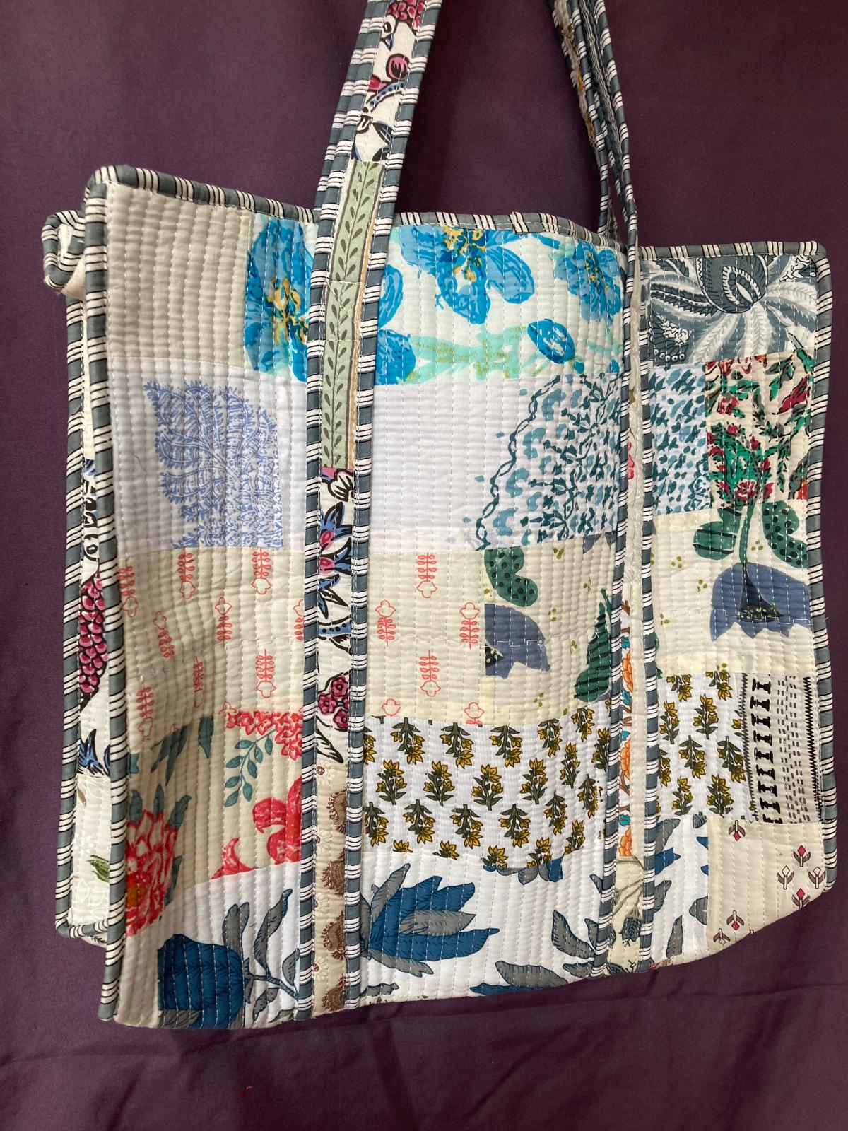 BOHO CHIC QUILT BAG, B-009