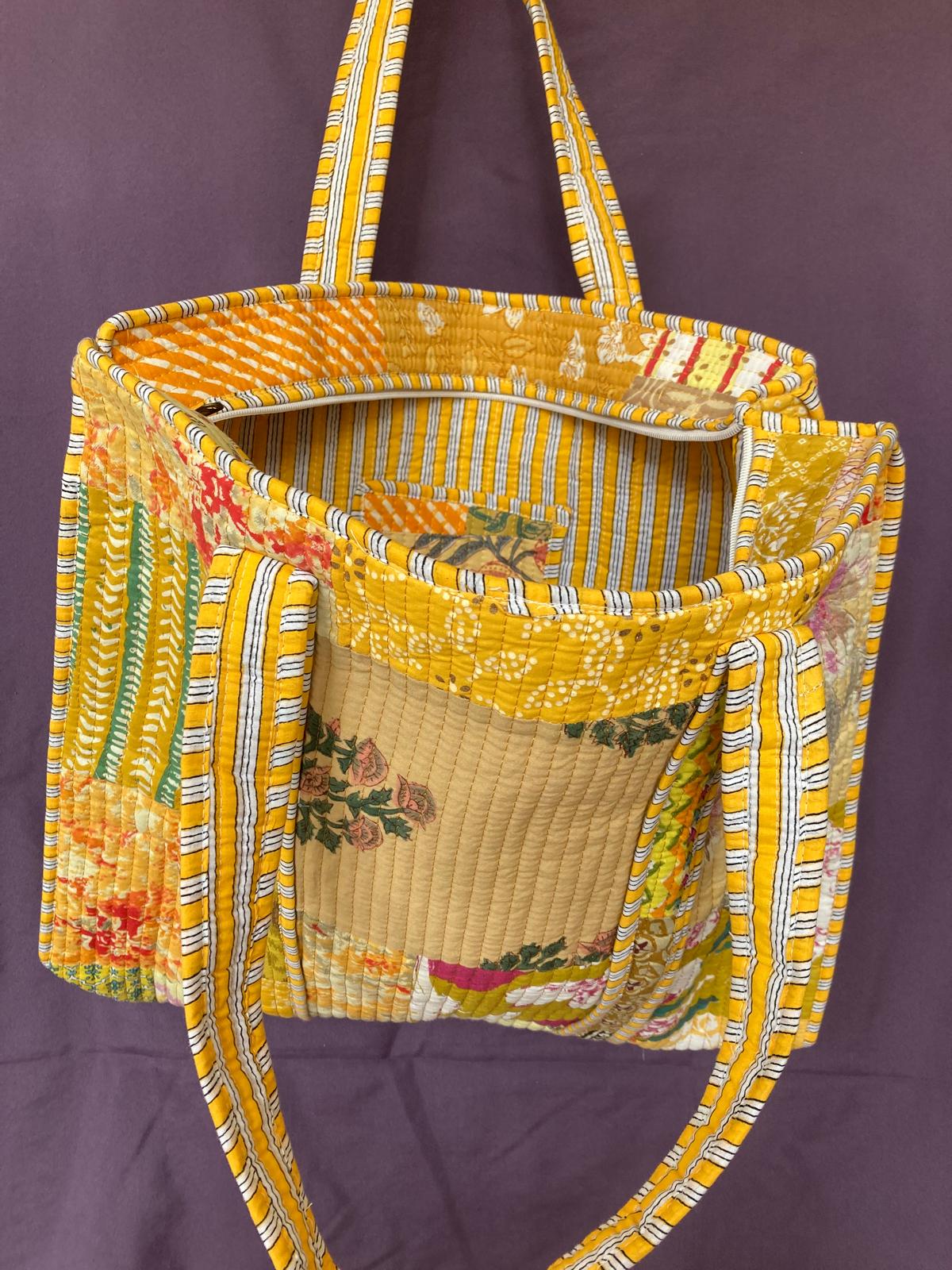 BOHO CHIC QUILT BAG, B-010