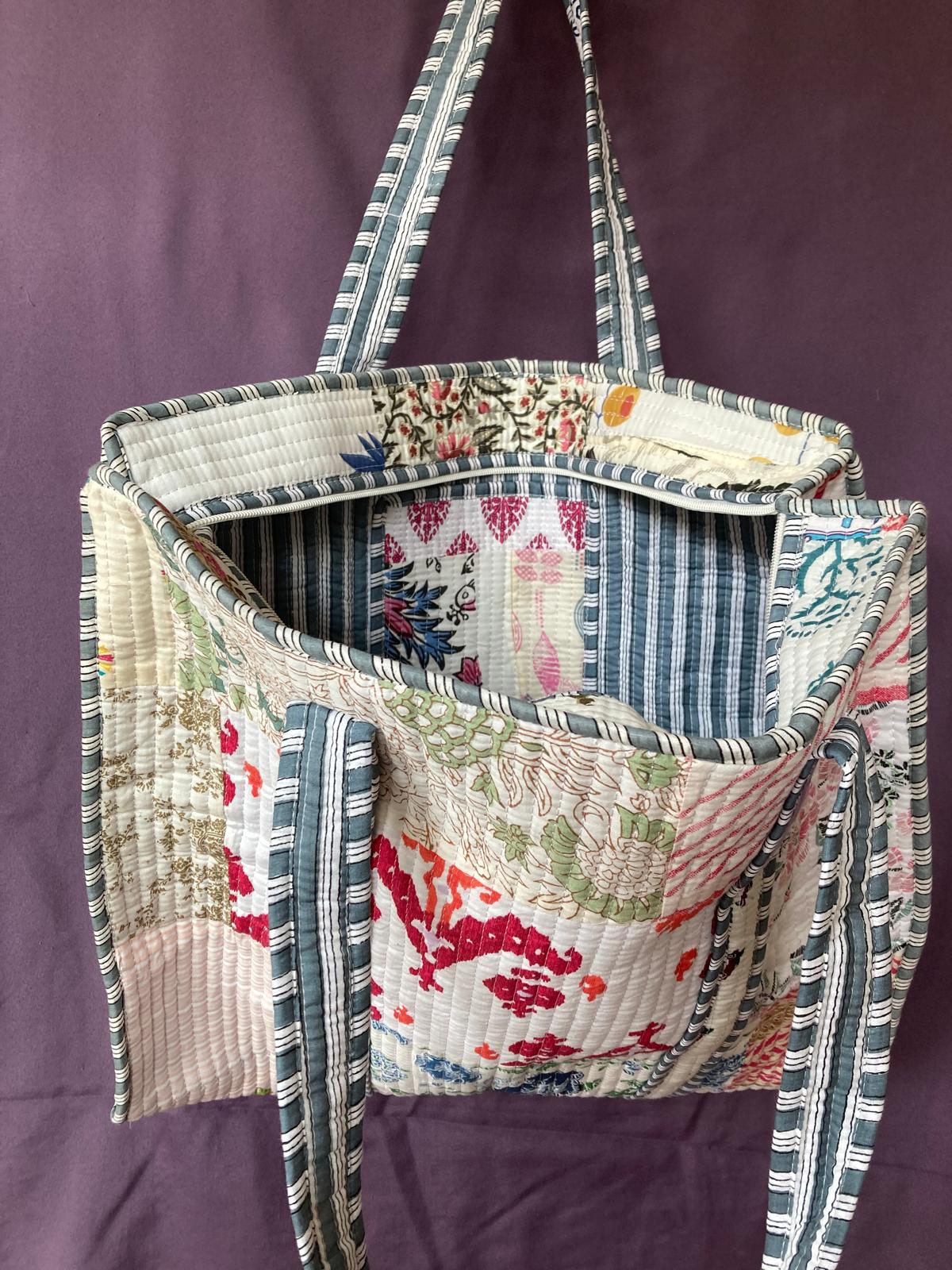 BOHO CHIC QUILT BAG, B-005