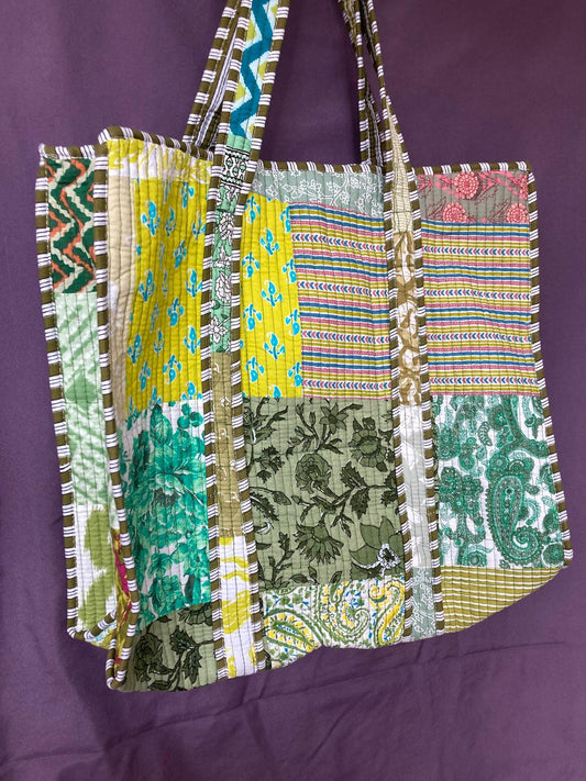 BOHO CHIC QUILT BAG, B-007