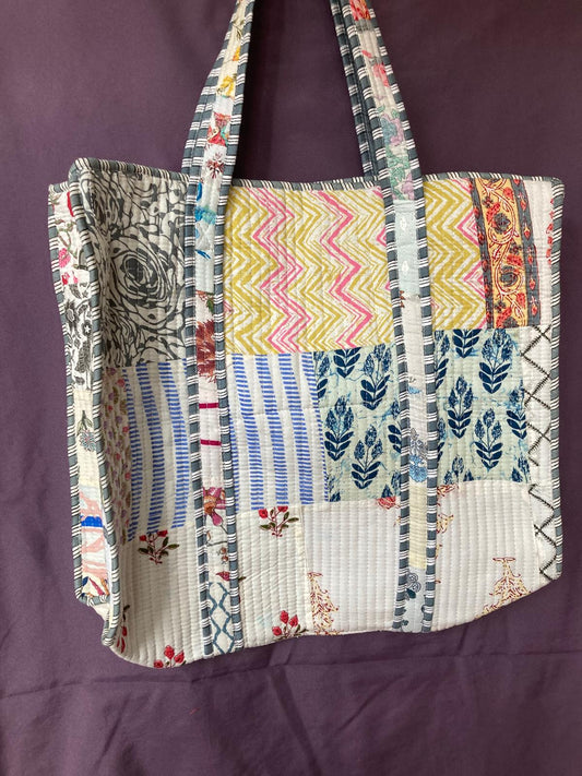 BOHO CHIC QUILT BAG, B-009