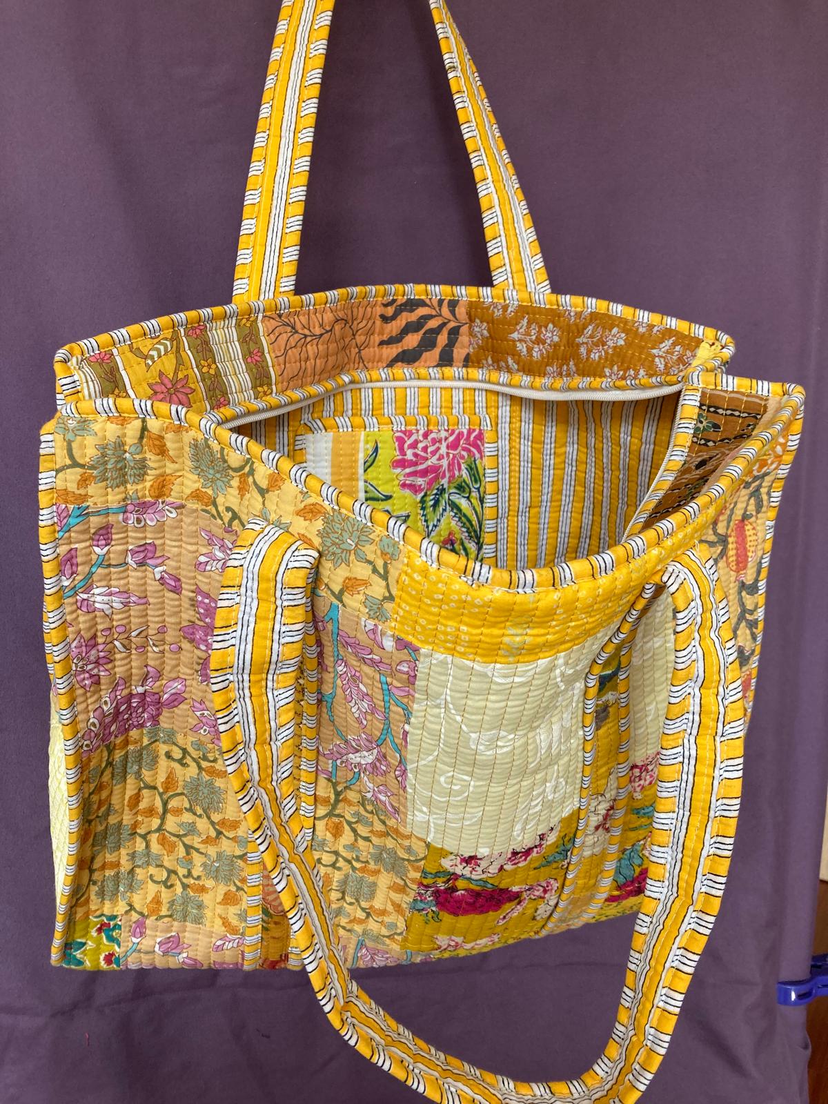 BOHO CHIC QUILT BAG, B-012