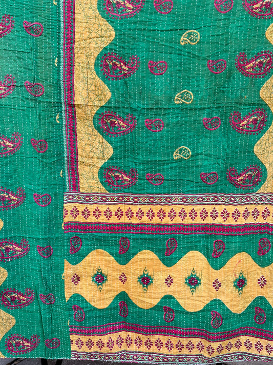 Kantha Quilt (QLT-0239)